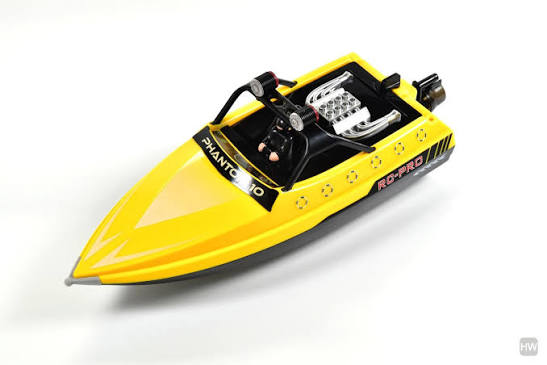 PHANTOM10 – R/C Jetboat